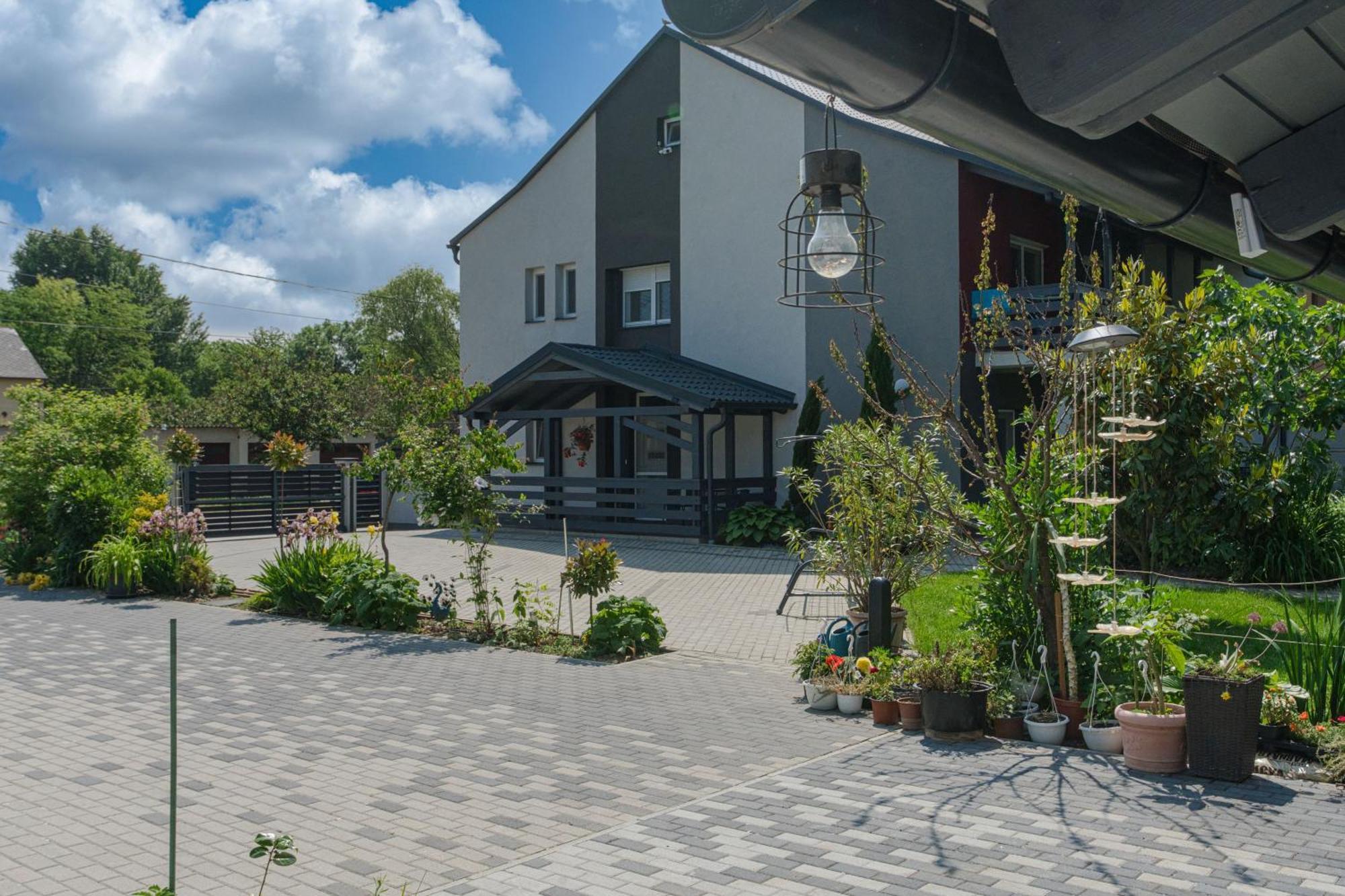 Ferienwohnung Magdi Vendeghaz A-B Celldömölk Exterior foto